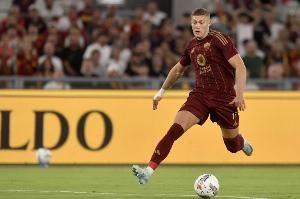 罗马前锋又伤一个!意媒:多夫比克股四头肌受伤将接受进一步检查